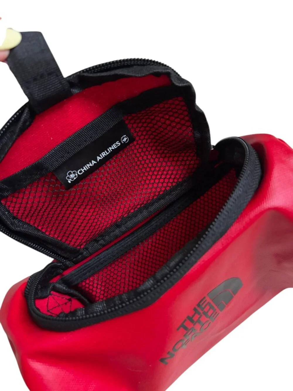The North Face x China Airlines Amenities Pouch (Red)